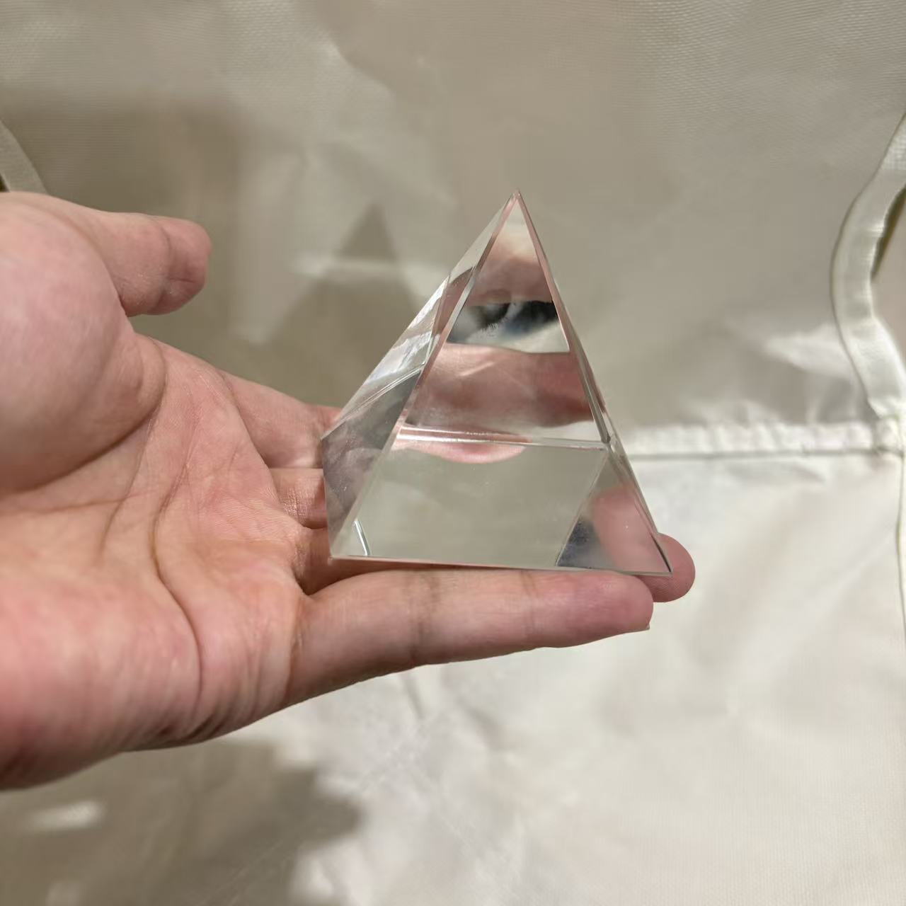 40mm/60mm Quadrangular Pyramid - Lighting Glass Photography review and price